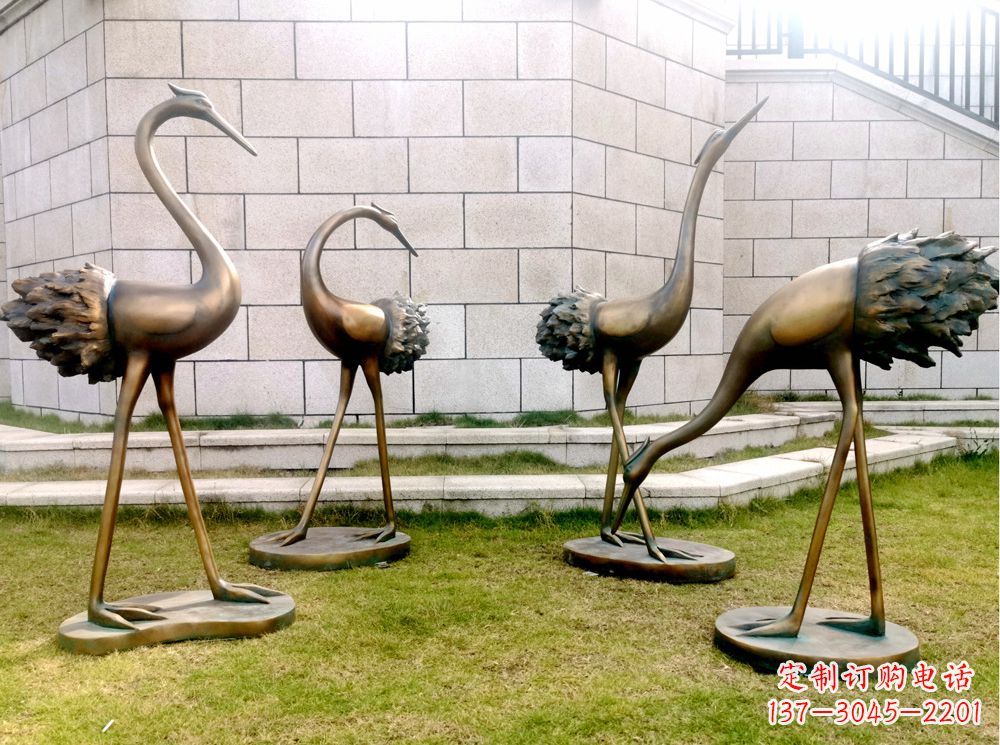 漯河玻璃钢仿铜仙鹤雕塑以自然之美为灵感