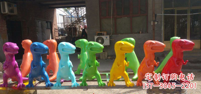 漯河玻璃钢制作的恐龙雕塑精美而又耐久