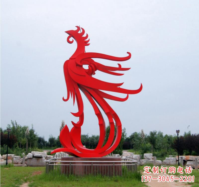 漯河不锈钢凤凰雕塑绚丽多彩的艺术之美