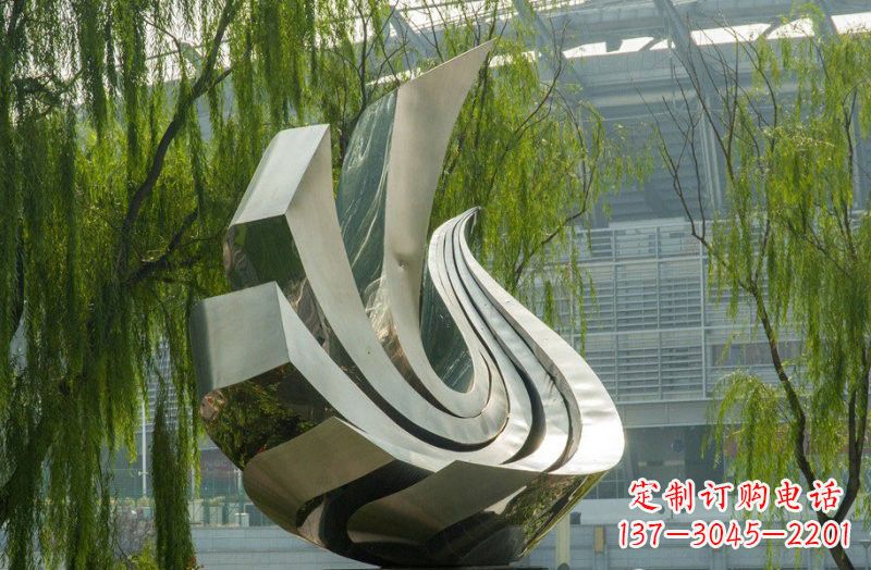 漯河不锈钢和平鸽雕塑象征和平与信仰