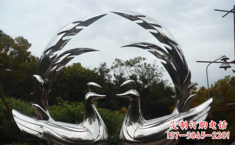 漯河不锈钢抽象孔雀公园动物雕塑