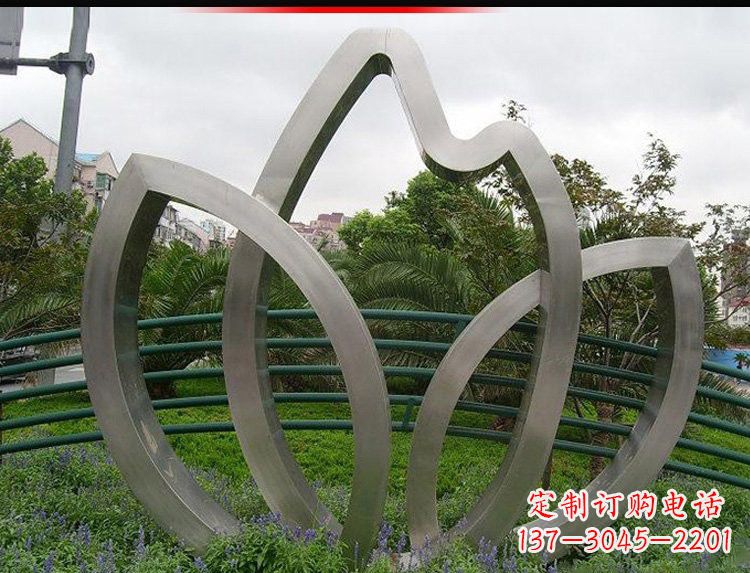 漯河不锈钢树叶雕塑美丽与力量的完美结合