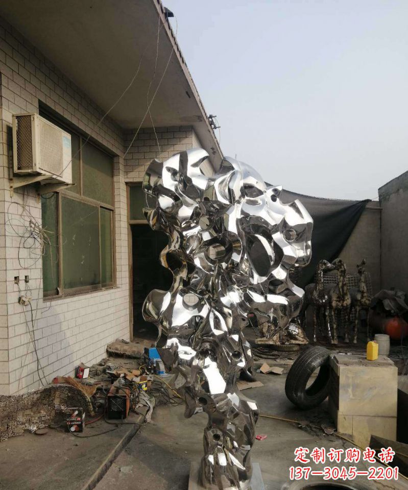 漯河太湖石雕塑不锈钢的艺术精品