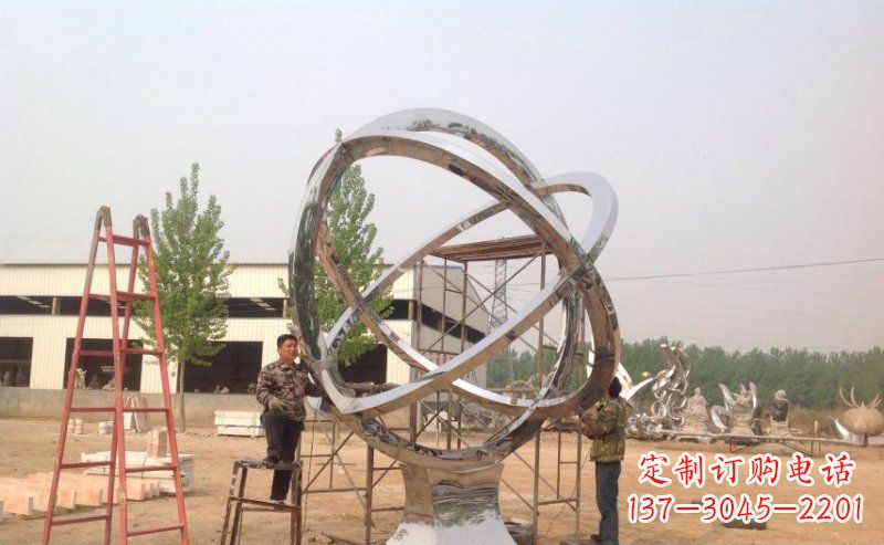 漯河不锈钢抽象圆环雕塑。