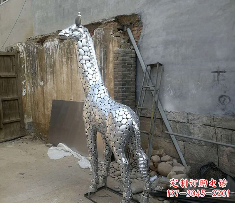 漯河精美不锈钢长颈鹿雕塑