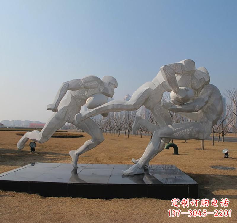 漯河不锈钢橄榄球雕塑传承精神的象征