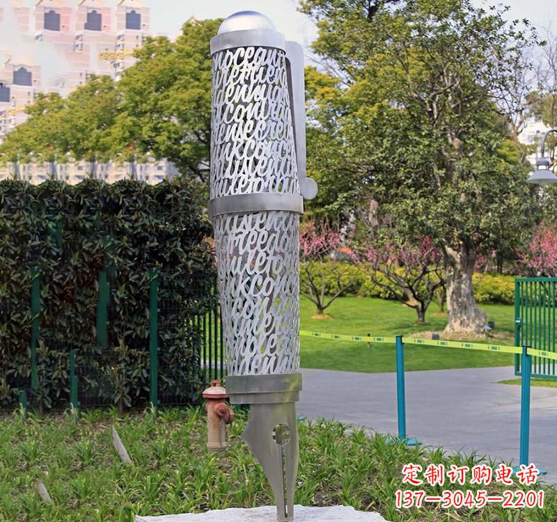 漯河精致不锈钢钢笔雕塑