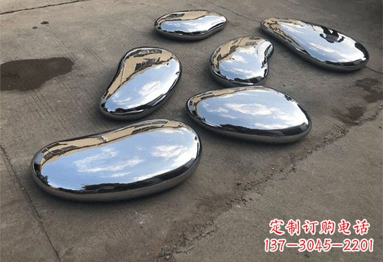漯河不锈钢水滴雕塑让公园更加美丽