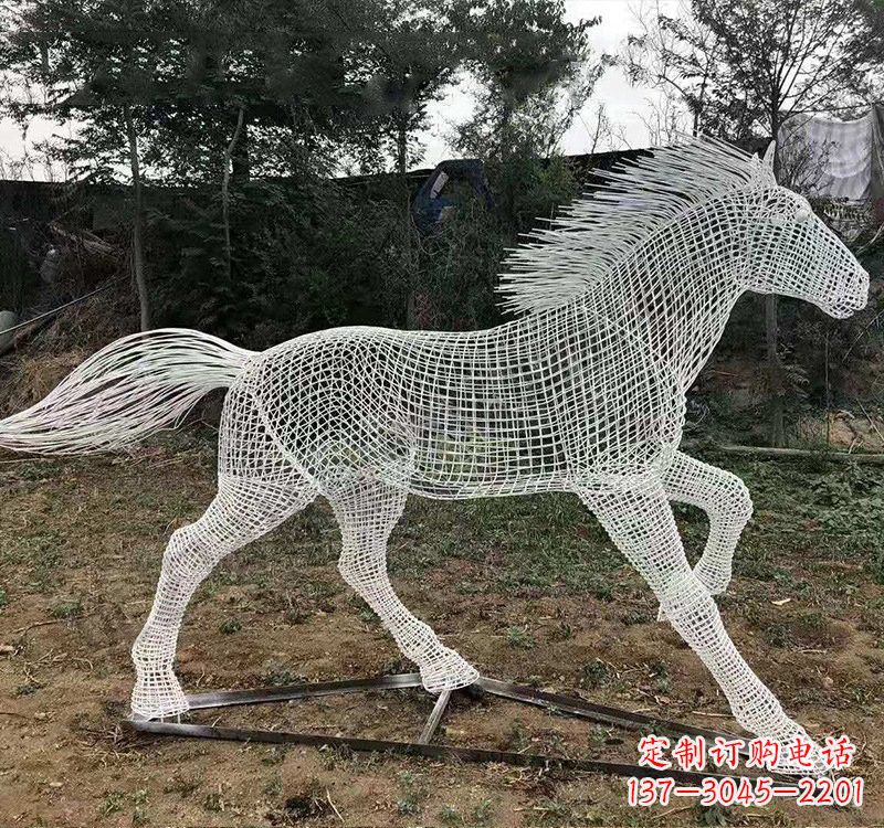 漯河不锈钢公园镂空奔马雕塑——给城市带来动感
