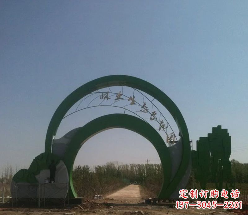 漯河不锈钢拱门雕塑给家园增添艺术气息