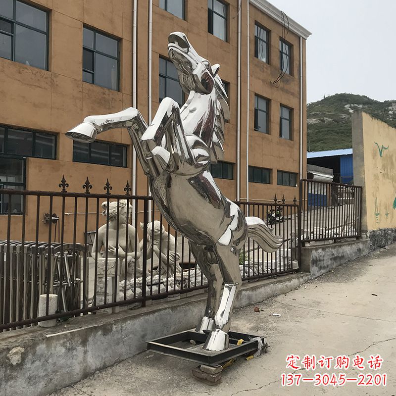 漯河不锈钢马雕塑精美绝伦