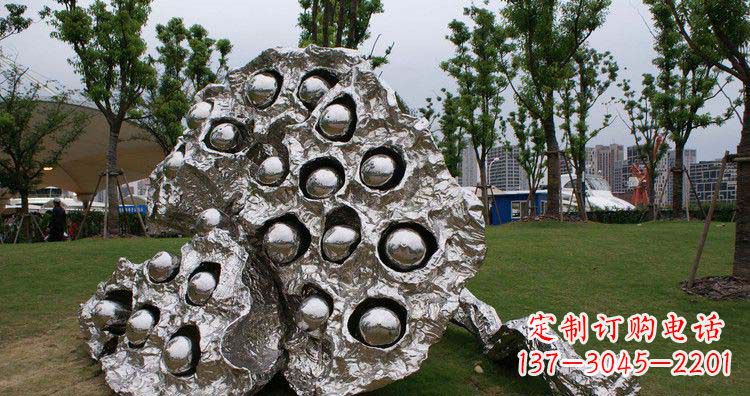漯河不锈钢莲蓬精美雕塑铸就华丽景观