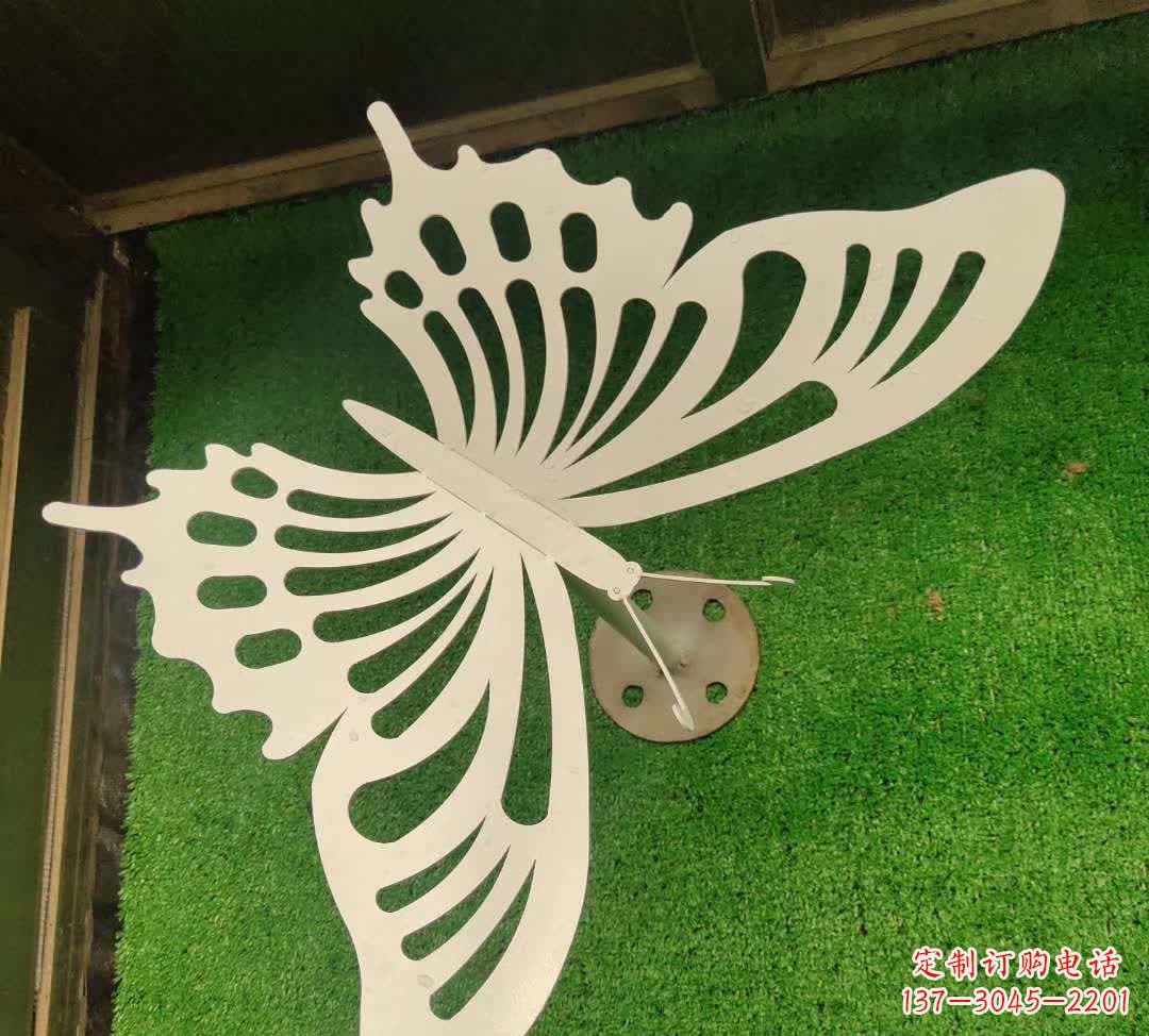 漯河不锈钢镂空蝴蝶雕塑灵动翩跹