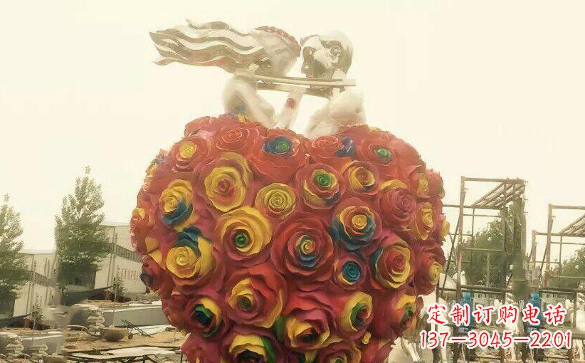 漯河浪漫之美——不锈钢情侣结婚雕塑