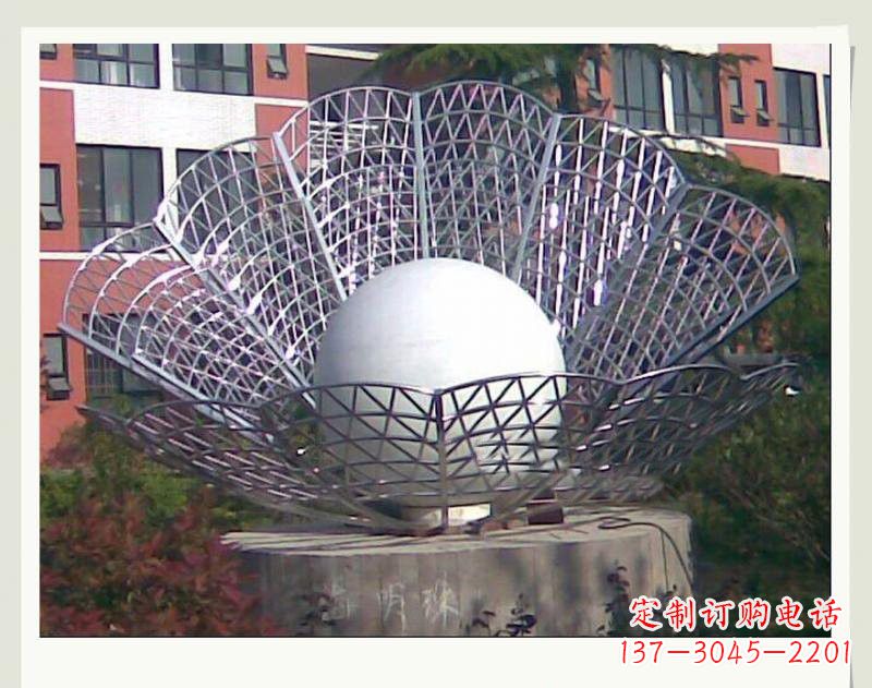 漯河海洋精灵不锈钢贝壳雕塑