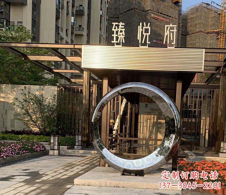漯河不锈钢小区圆环雕塑赋予小区景观更多美感