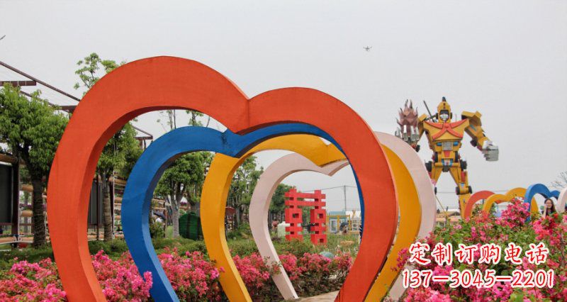 漯河不锈钢心形拱门雕塑——浪漫之门