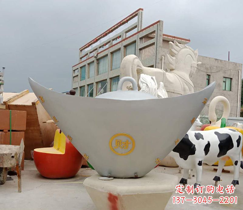 漯河不锈钢元宝雕塑精美而珍贵