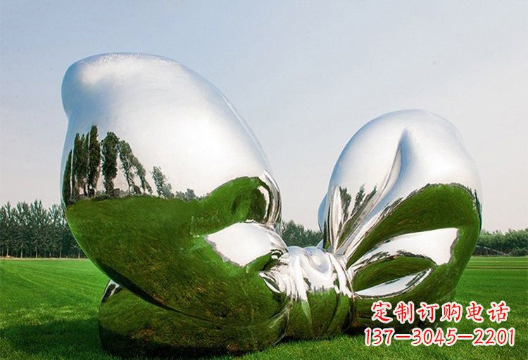 漯河艺术之美——不锈钢园林大型蝴蝶结雕塑