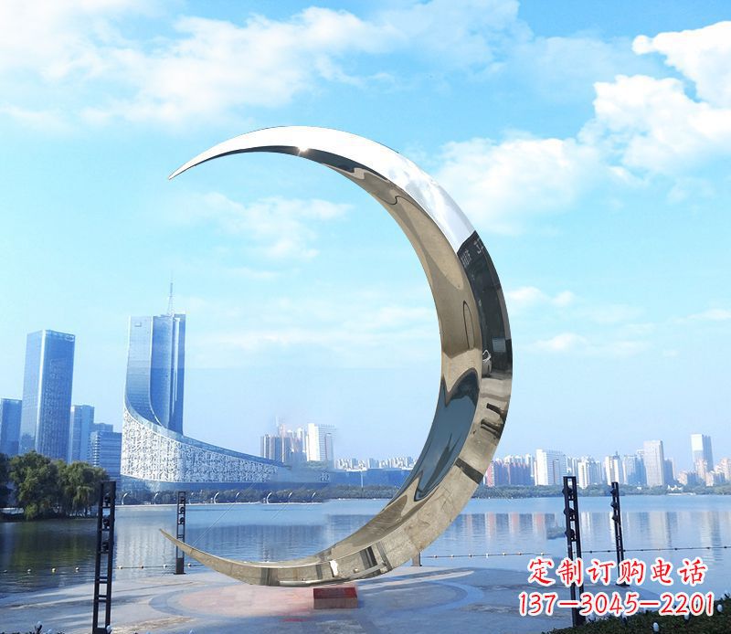漯河不锈钢月亮雕塑象征着美丽的月亮