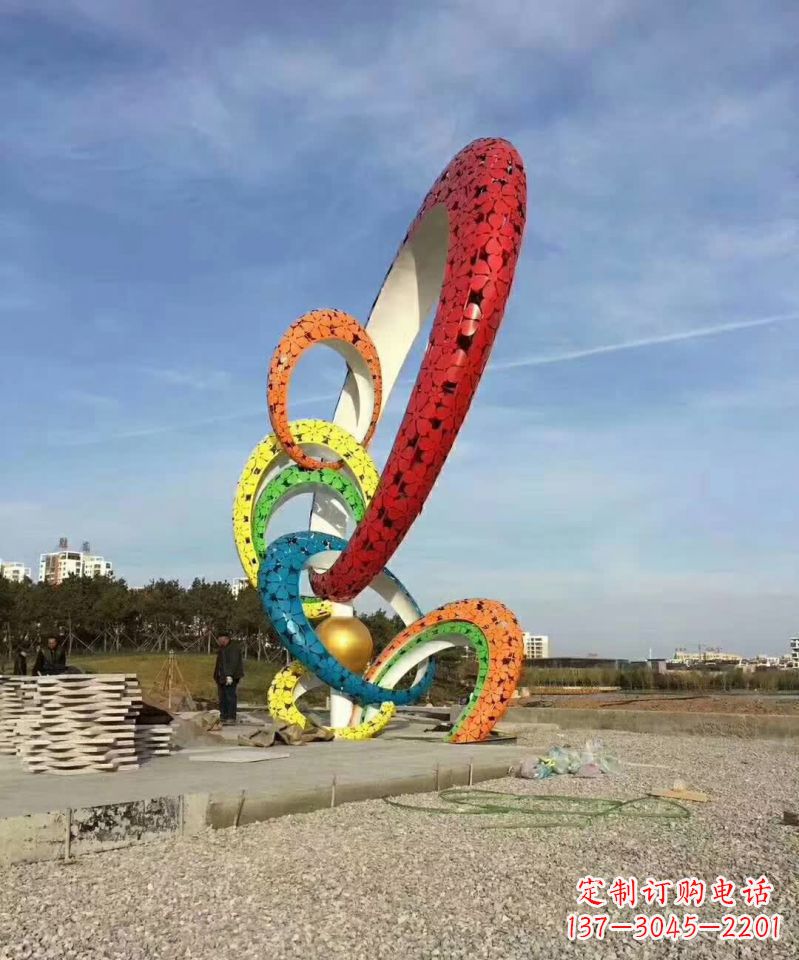 漯河彩色不锈钢圆环雕塑极致美学之精品