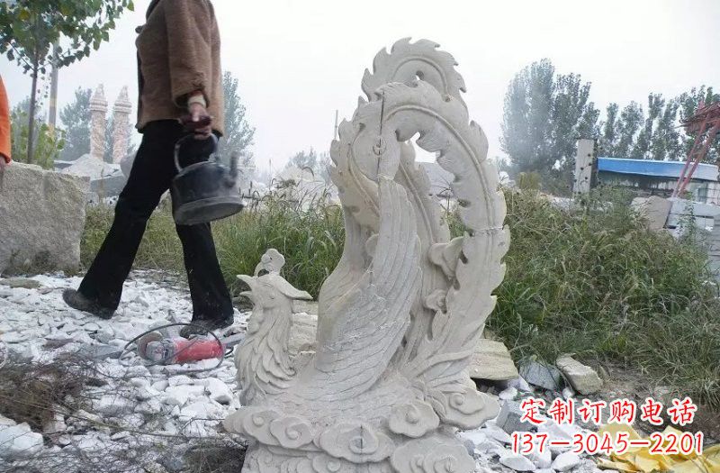漯河凤凰雕塑传承瑰丽的古老文化
