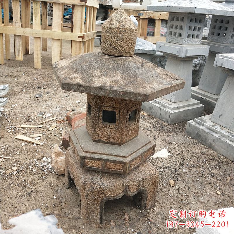 漯河古雅时尚仿古石灯笼雕塑