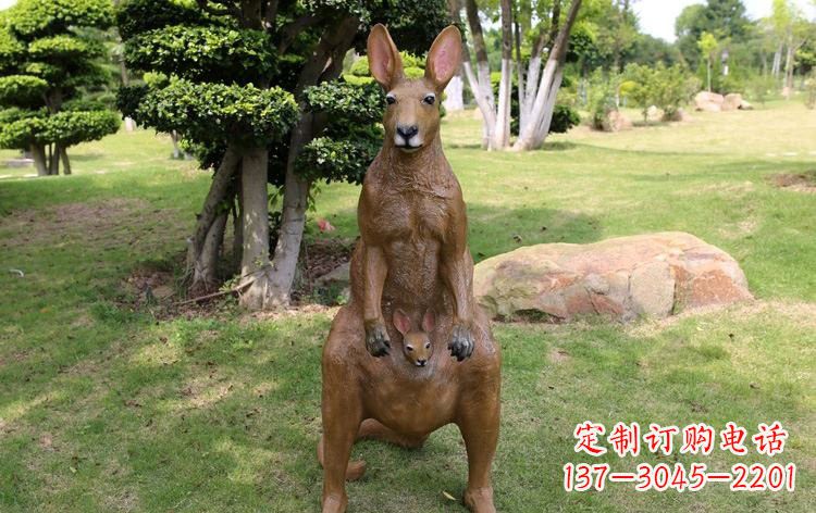 漯河公园玻璃钢仿真袋鼠雕塑