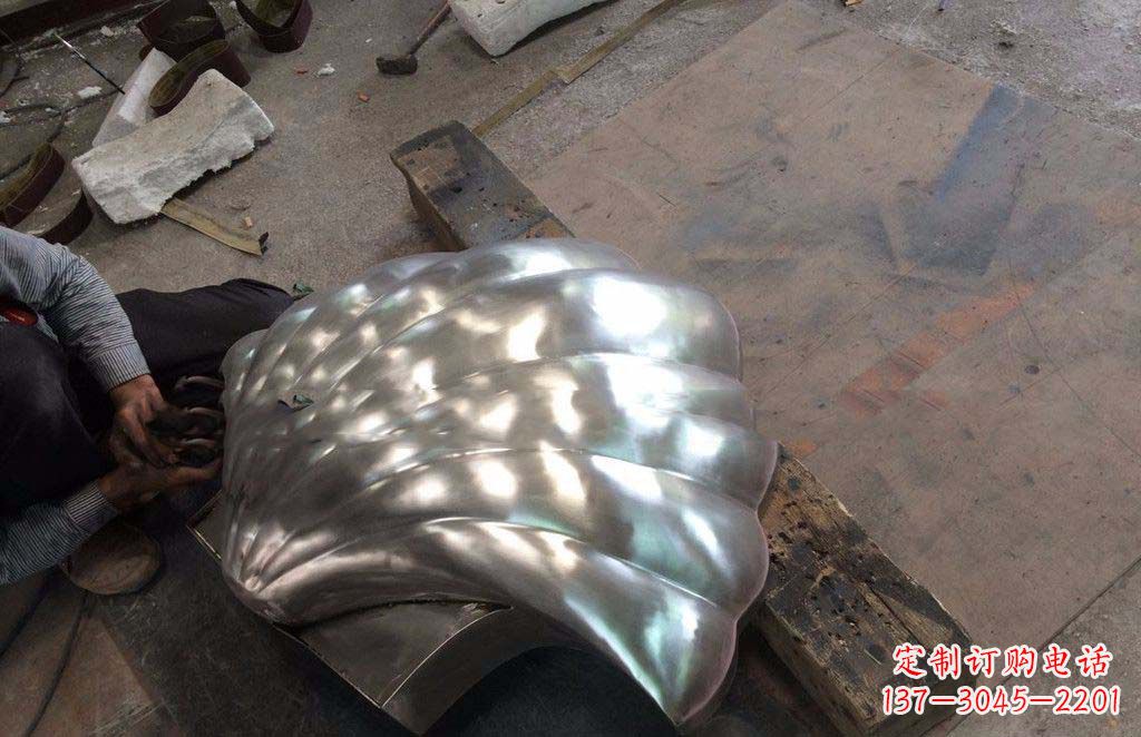漯河精致现代的不锈钢贝壳雕塑