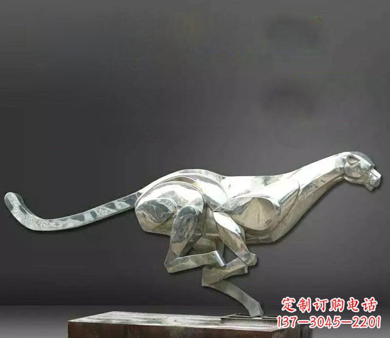 漯河公园不锈钢奔跑的豹子动物雕塑