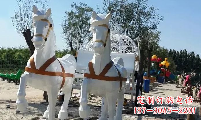 漯河优雅迷人的不锈钢马车雕塑