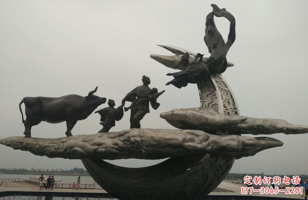 漯河古典传说景观雕塑牛郎织女