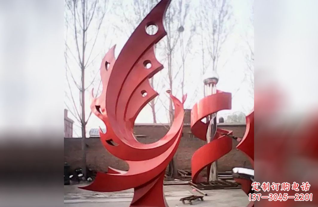 漯河中领雕塑凤凰抽象不锈钢雕塑