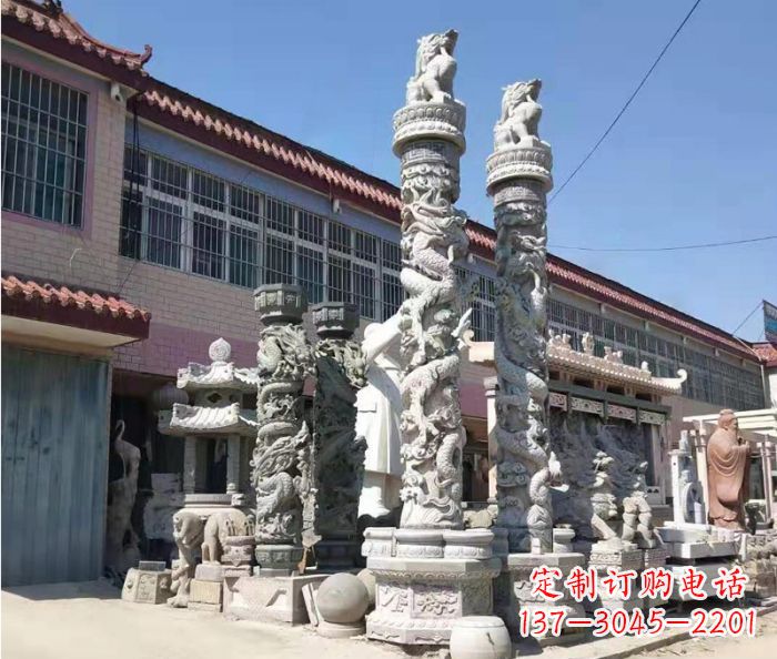 漯河品质考究的大理石龙柱石雕