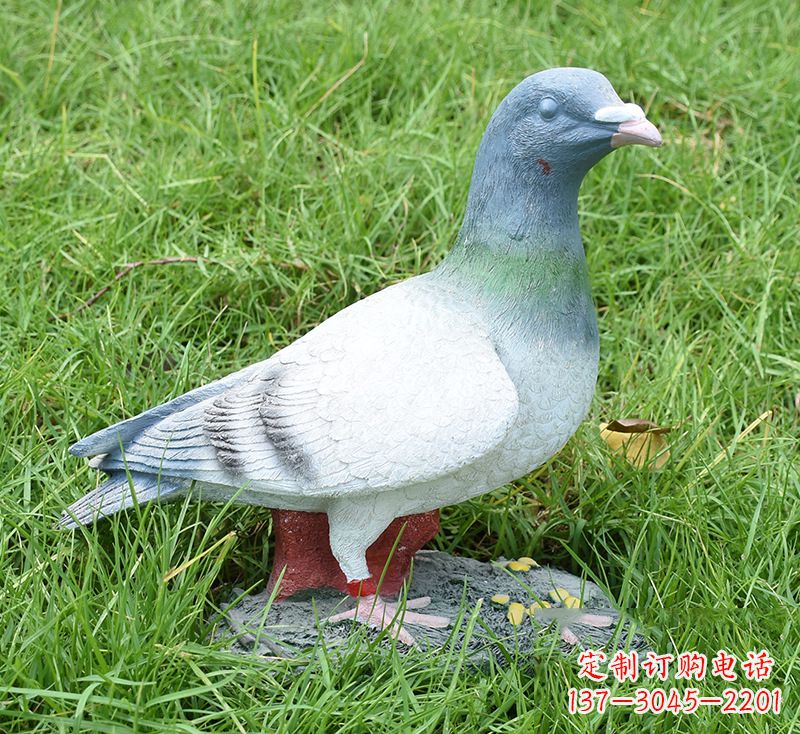 漯河抒写世界和平的和平鸽雕塑