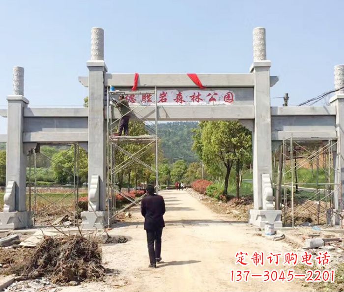 漯河中领雕塑是一家专业的雕塑定制厂家，我们提…