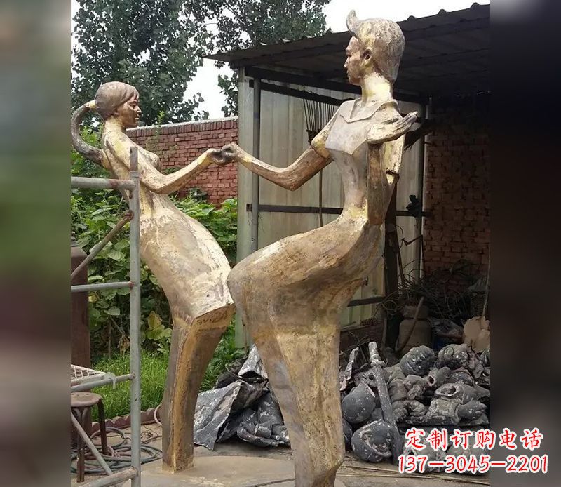 漯河专属情侣,情深伴随铜雕精美绝伦