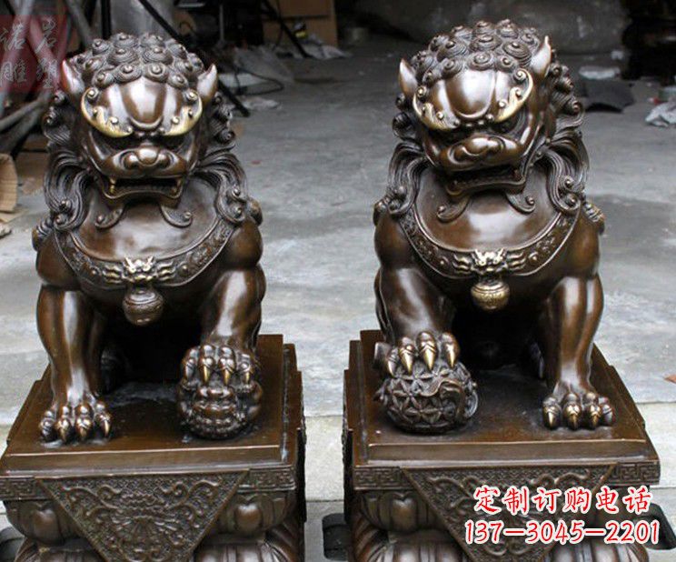 漯河天安门铜狮子