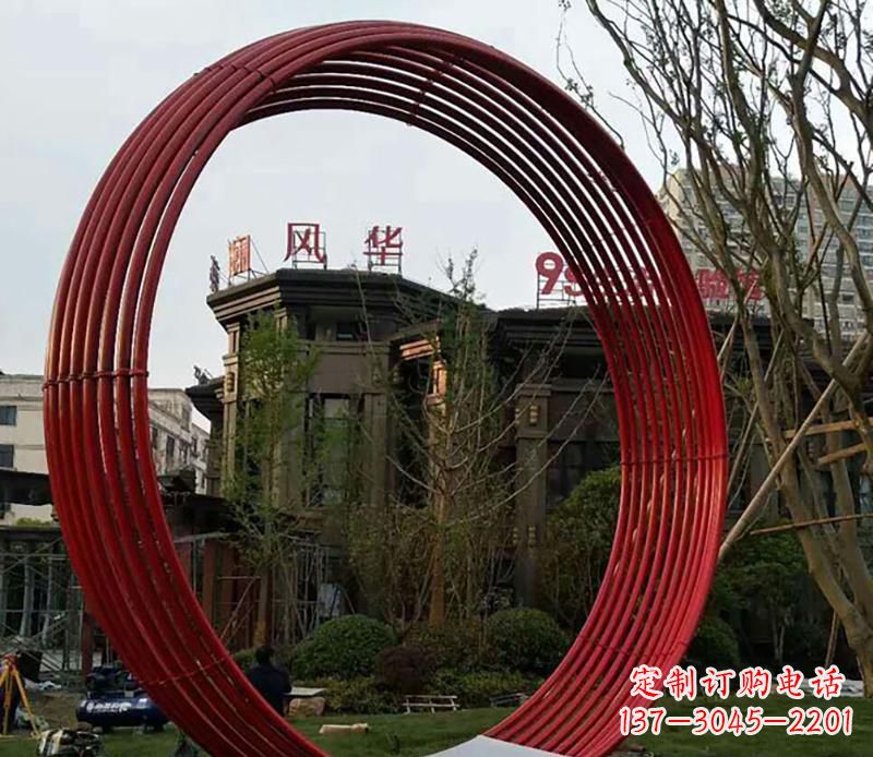 漯河小区不锈钢圆环景观雕塑