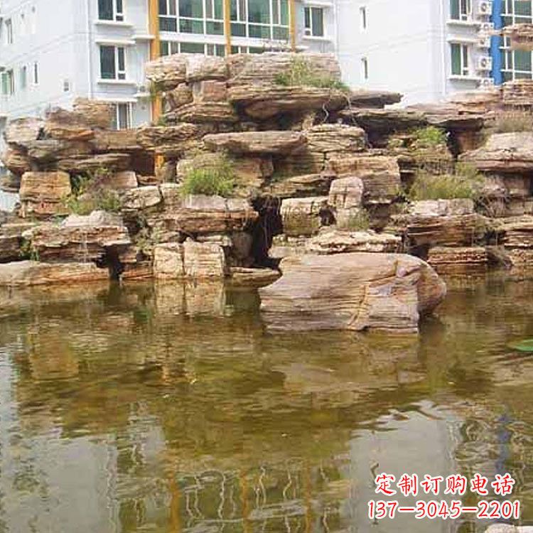 漯河小区庭院假山鱼池